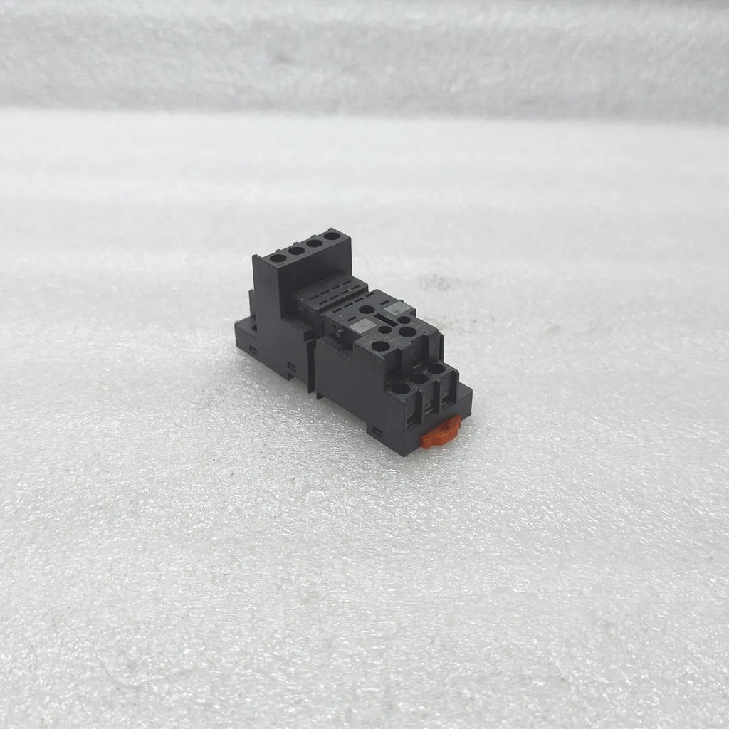 S Electric RXZE2M114 Plug-In Relay Socket 10A 250V