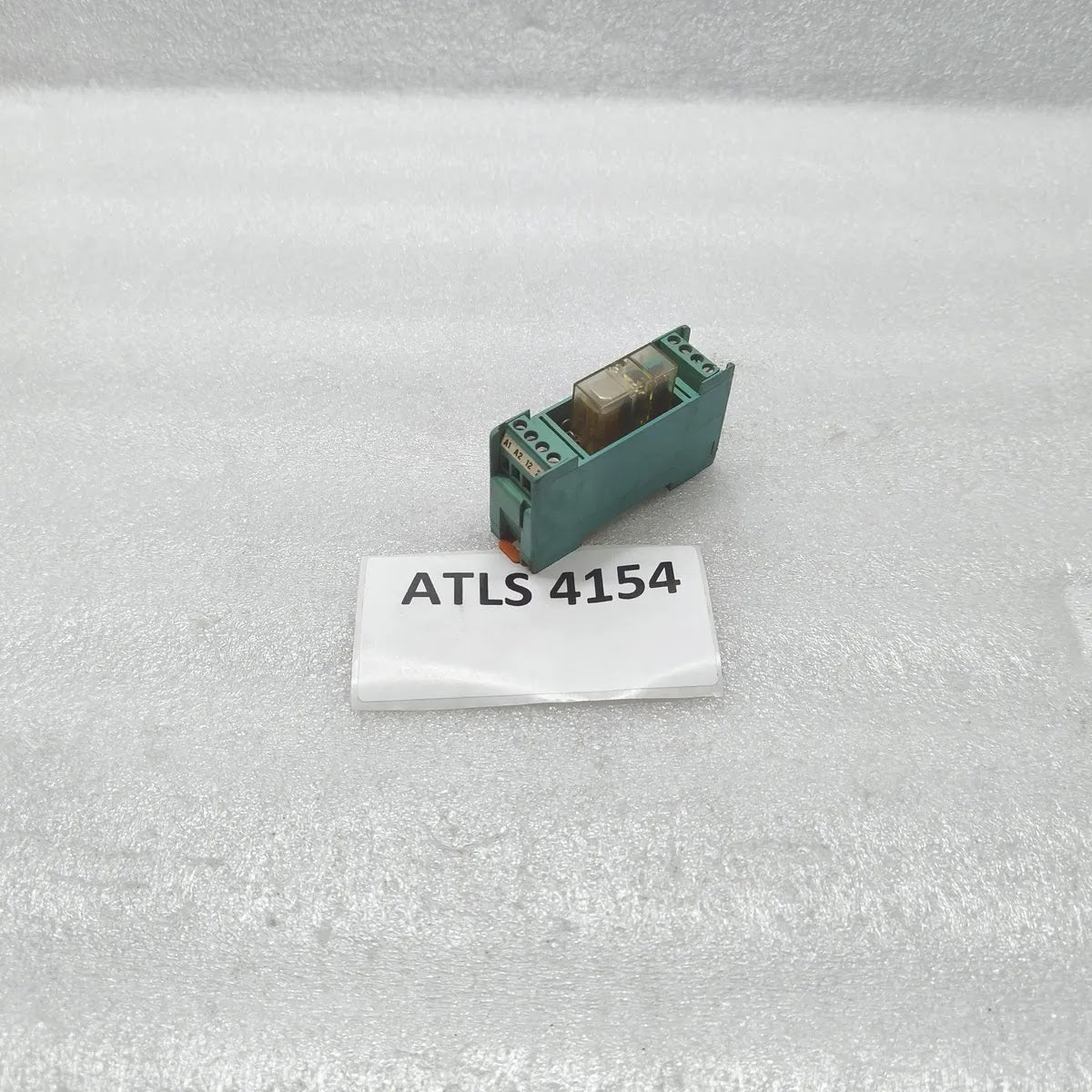 PHOENIX CONTACT 35.00.22.5 DIN Rail Relay Module