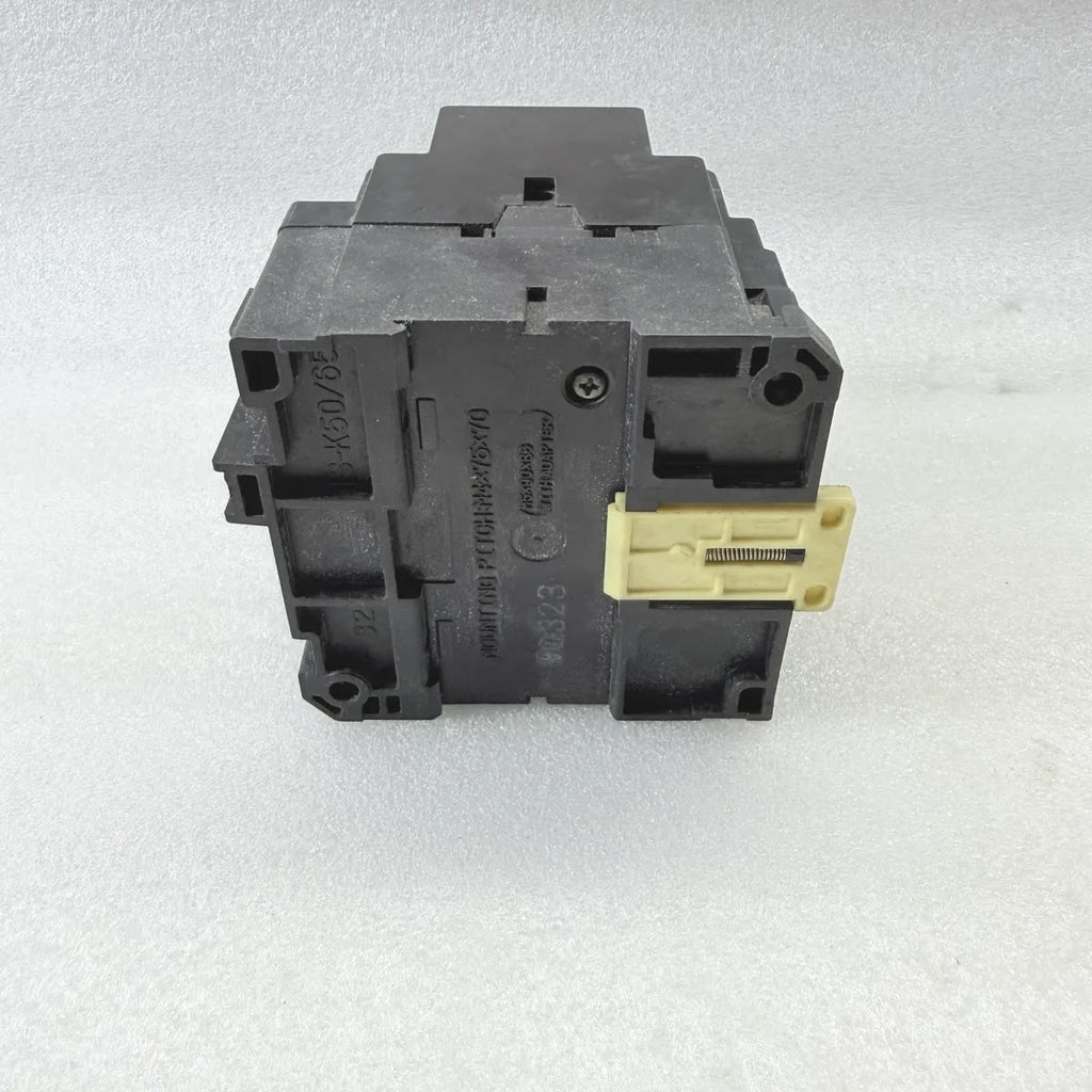 MITSUBISHI S-K65 Magnetic Contactor 3P 65A 440V