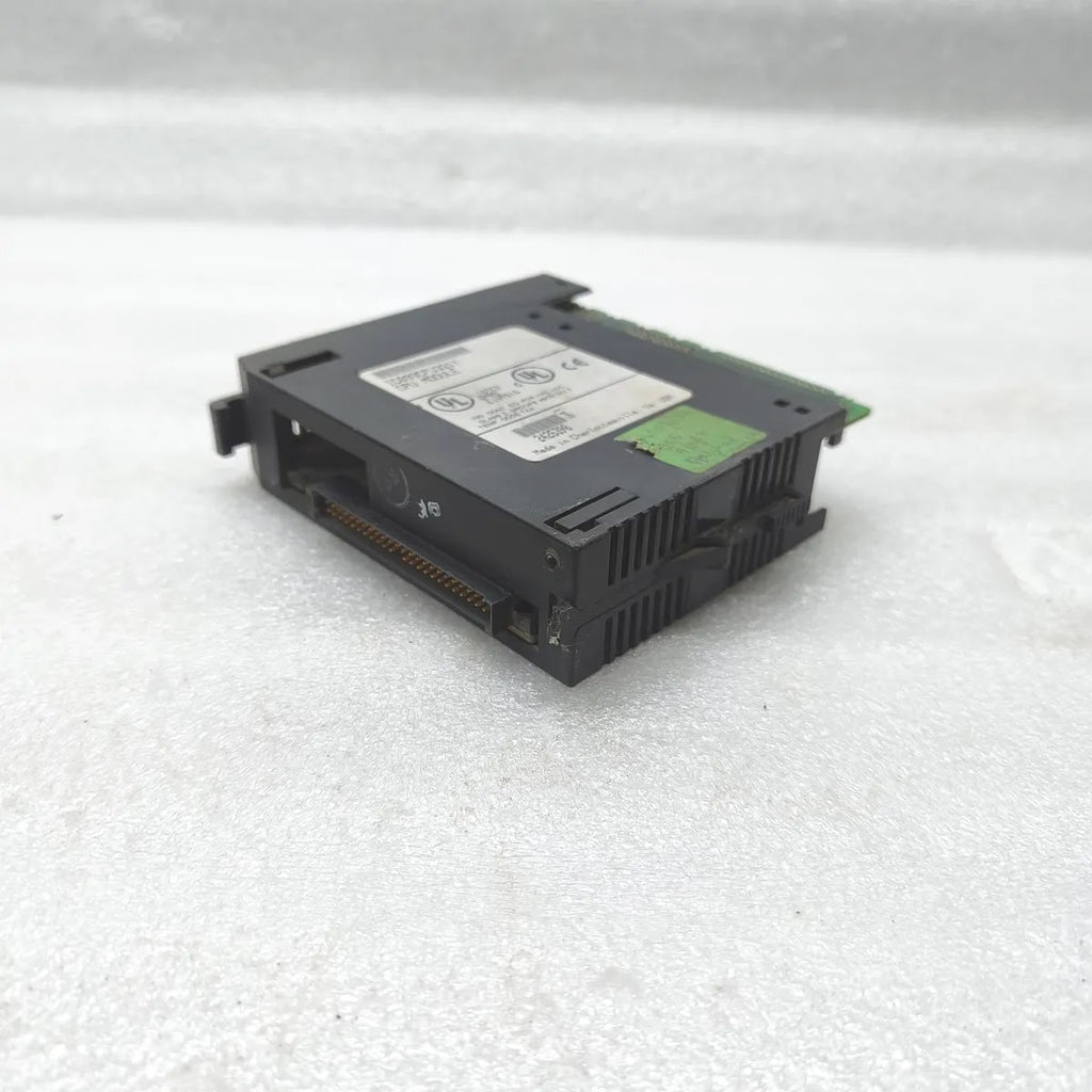 GE FANUC IC693CPU331Y Series 90-30 PLC CPU Module 16K
