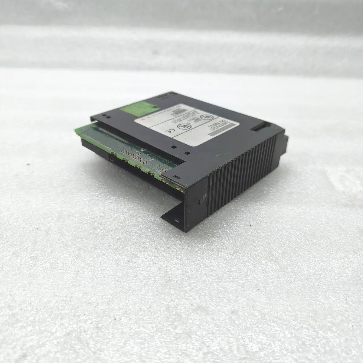 GE FANUC IC693CPU331Y Series 90-30 PLC CPU Module 16K