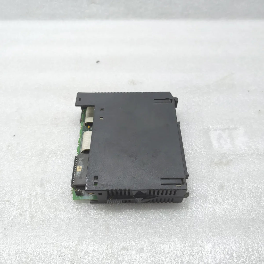 GE FANUC IC693CPU331Y Series 90-30 PLC CPU Module 16K