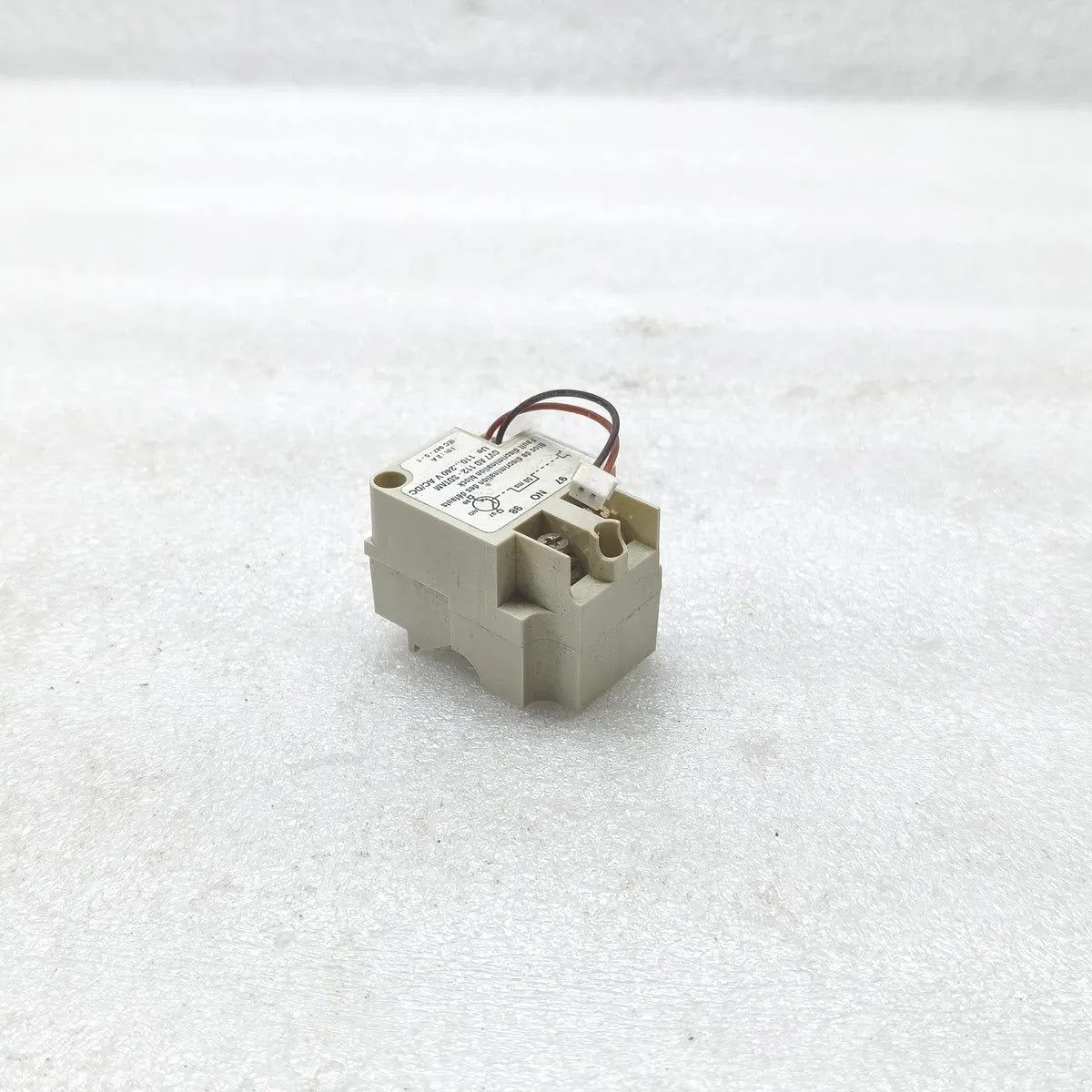 TELEMECANIQUE GV7AD112 Fault Discrimination Block 110-240V AC/DC