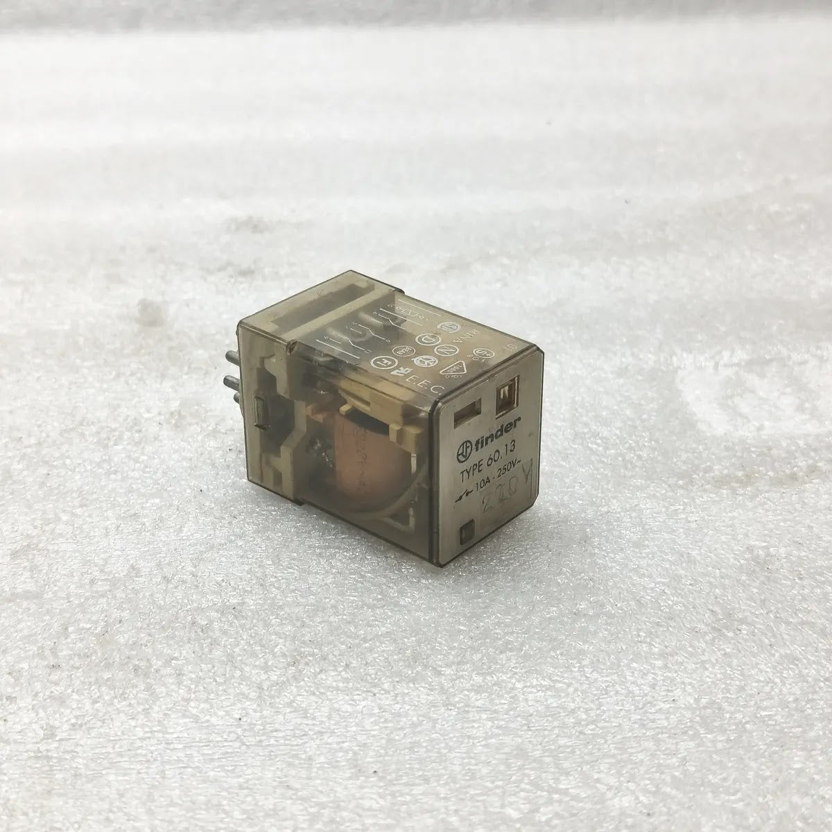 FINDER 60.13 General Purpose Relay 3PDT 10A 250V