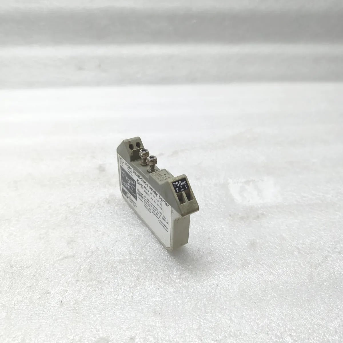 MTL 755ac Shunt-Diode Safety Barrier 3V 10 Ohm