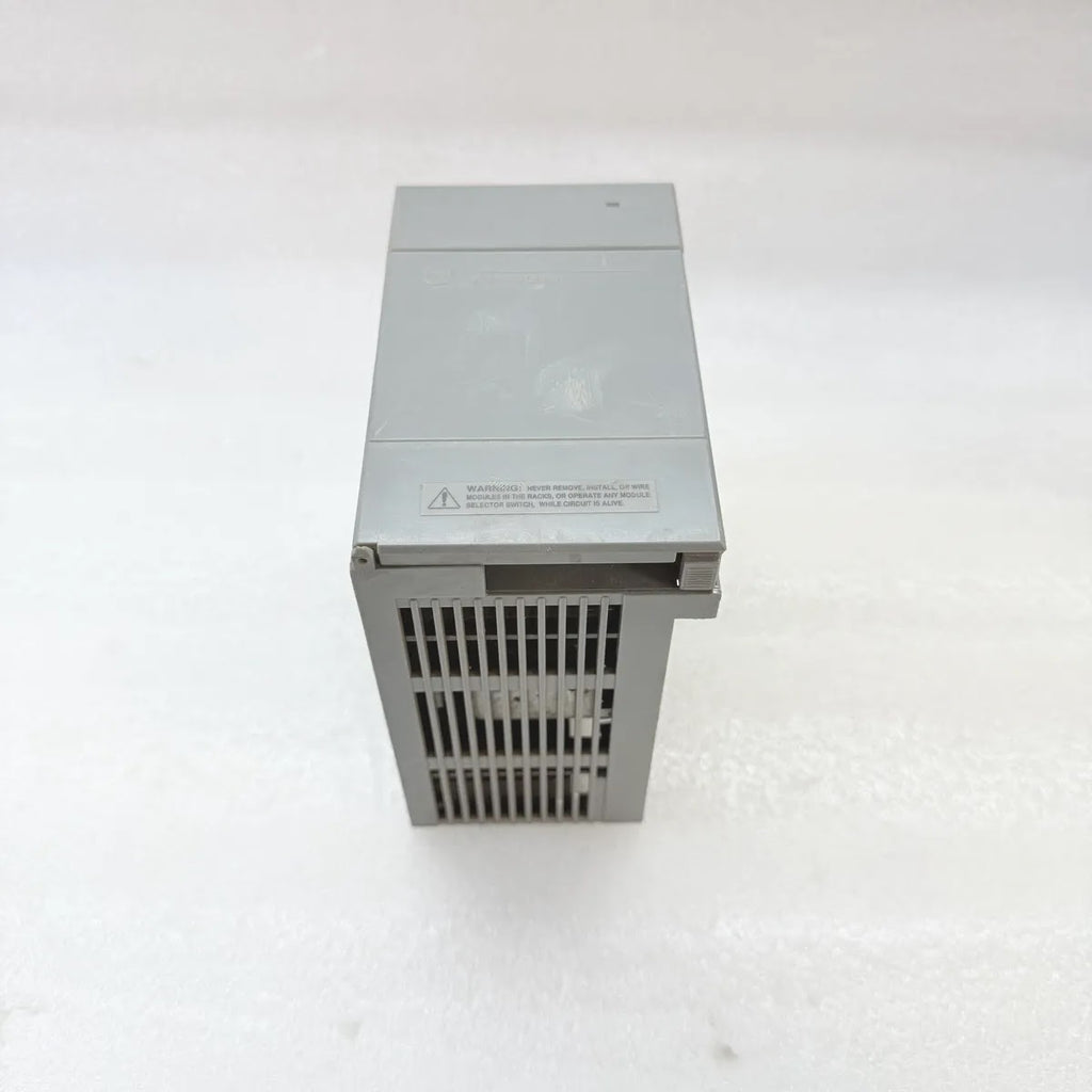A Bradley 1746-P2 SLC 500 Power Supply 5A 5VDC 120/240VAC
