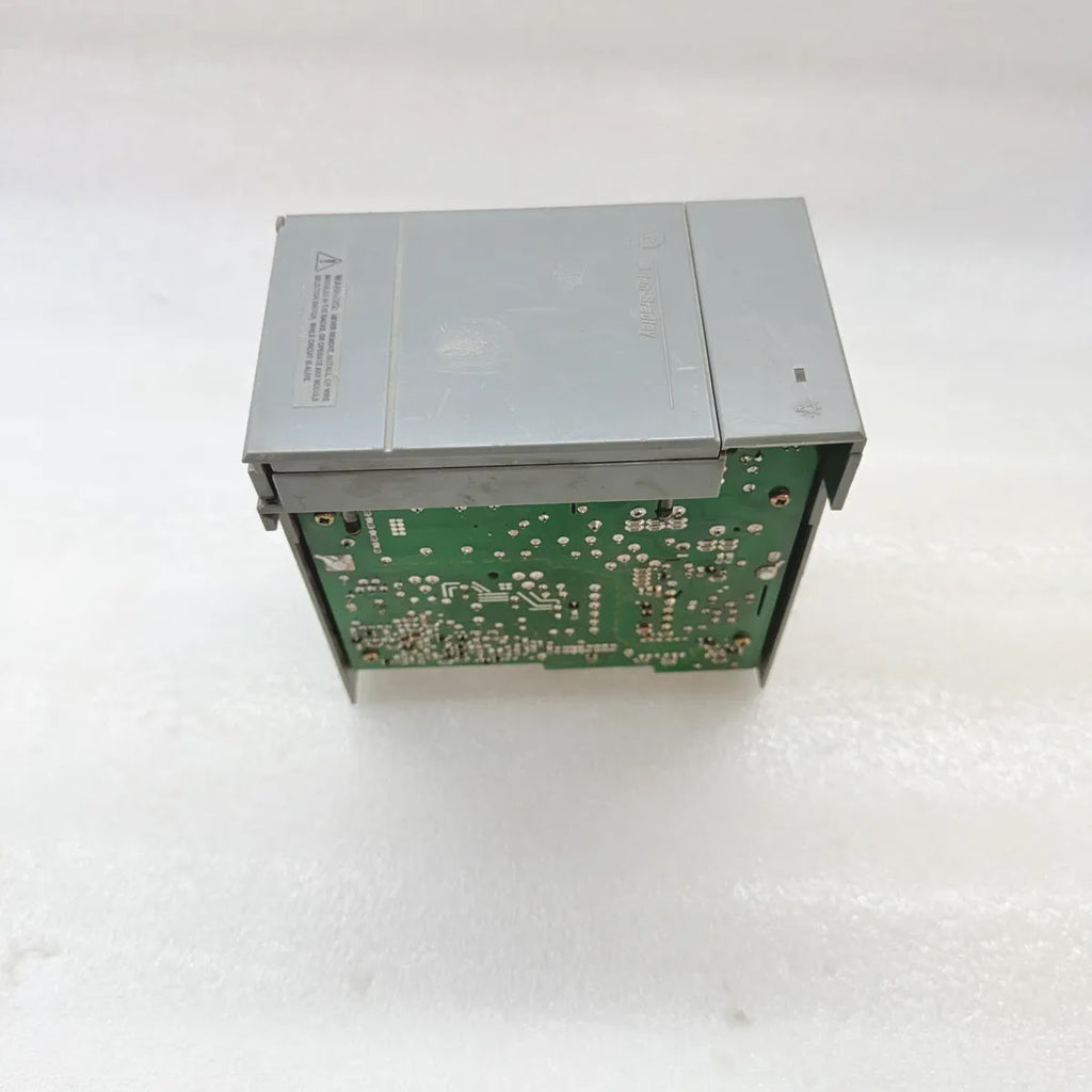A Bradley 1746-P2 SLC 500 Power Supply 5A 5VDC 120/240VAC