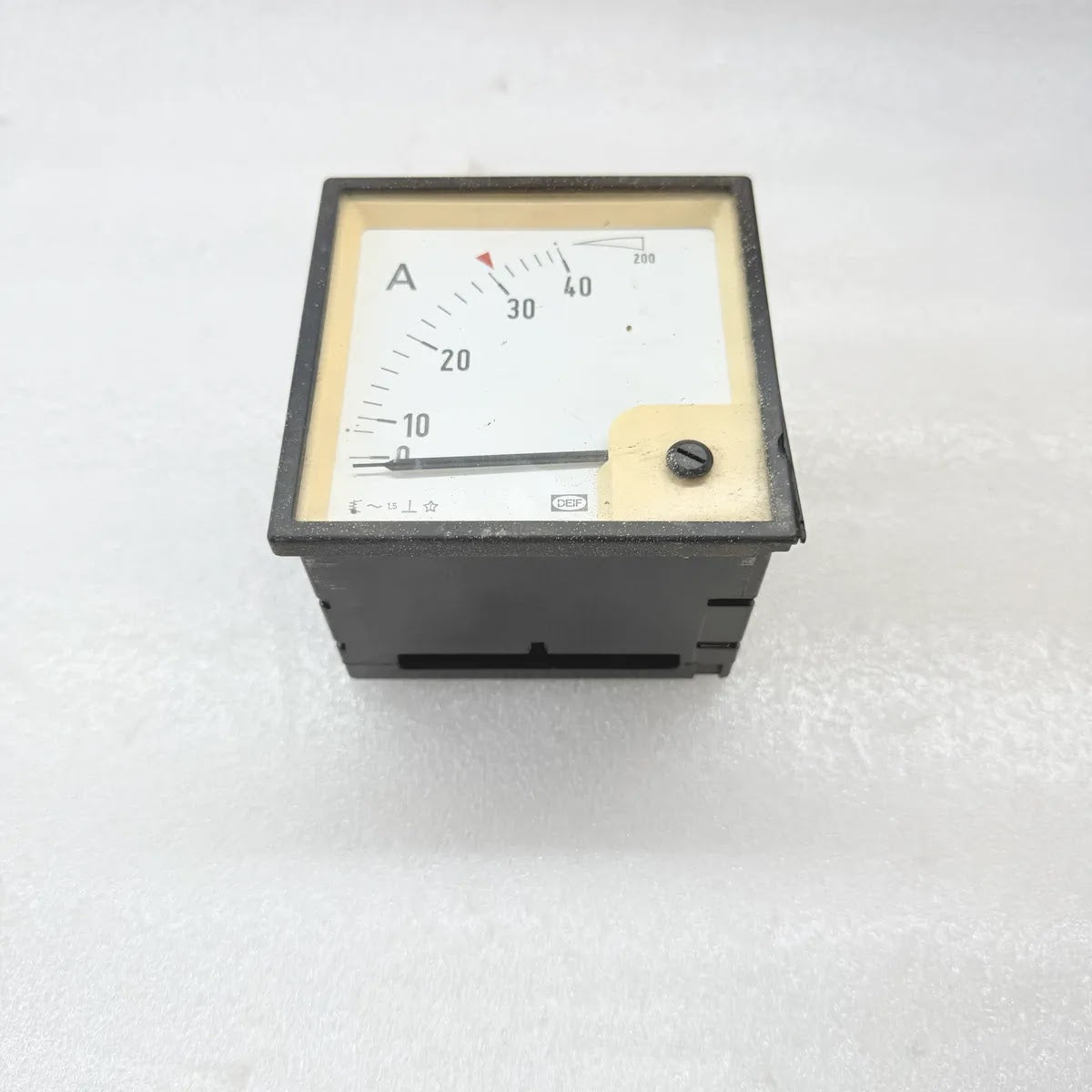 DEIF 59468-48 Moving Iron Ammeter 0-40A/80A