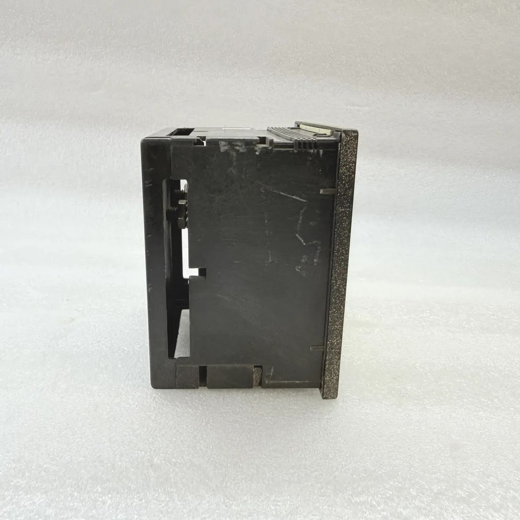 DEIF 59468-48 Moving Iron Ammeter 0-40A/80A