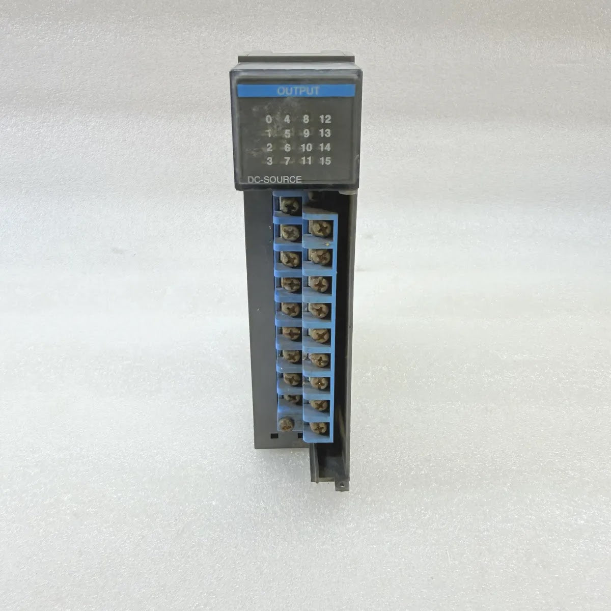 A Bradley 1746-OB16 SLC 500 DC Output Module 16-Point 10-50VDC