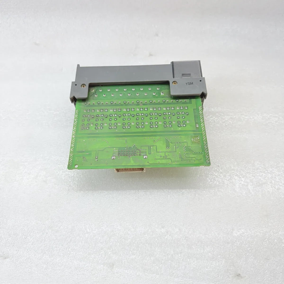 A Bradley 1746-OB16 SLC 500 DC Output Module 16-Point 10-50VDC