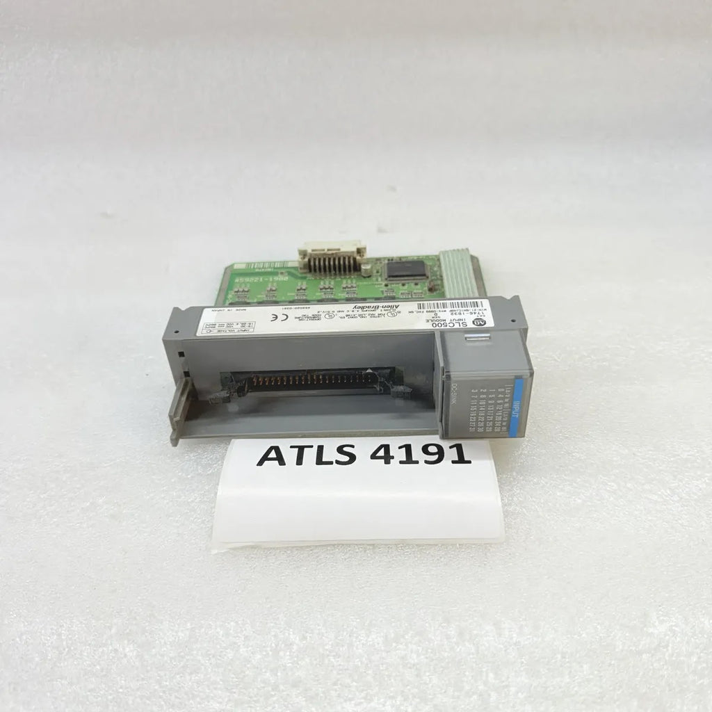 A Bradley 1746-IB32 SLC500 DC Input Module 32-Point 15-30V DC