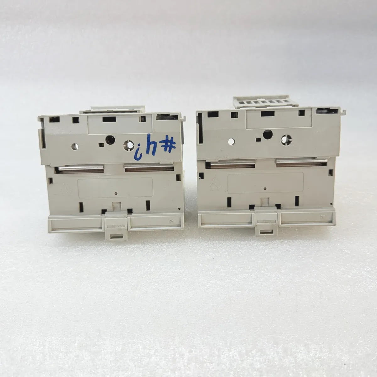 A Bradley 1794-TB3S FLEX I/O Terminal Base Unit 10A 120VAC