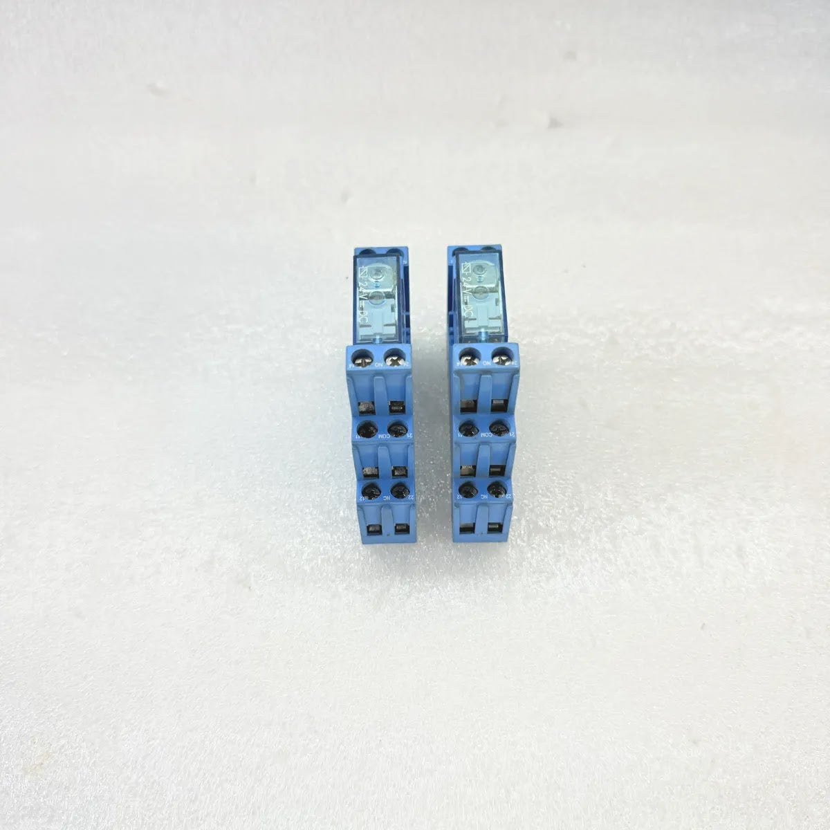 FINDER 44.52 + 95.95.1 Relay and Socket 24VDC 6A