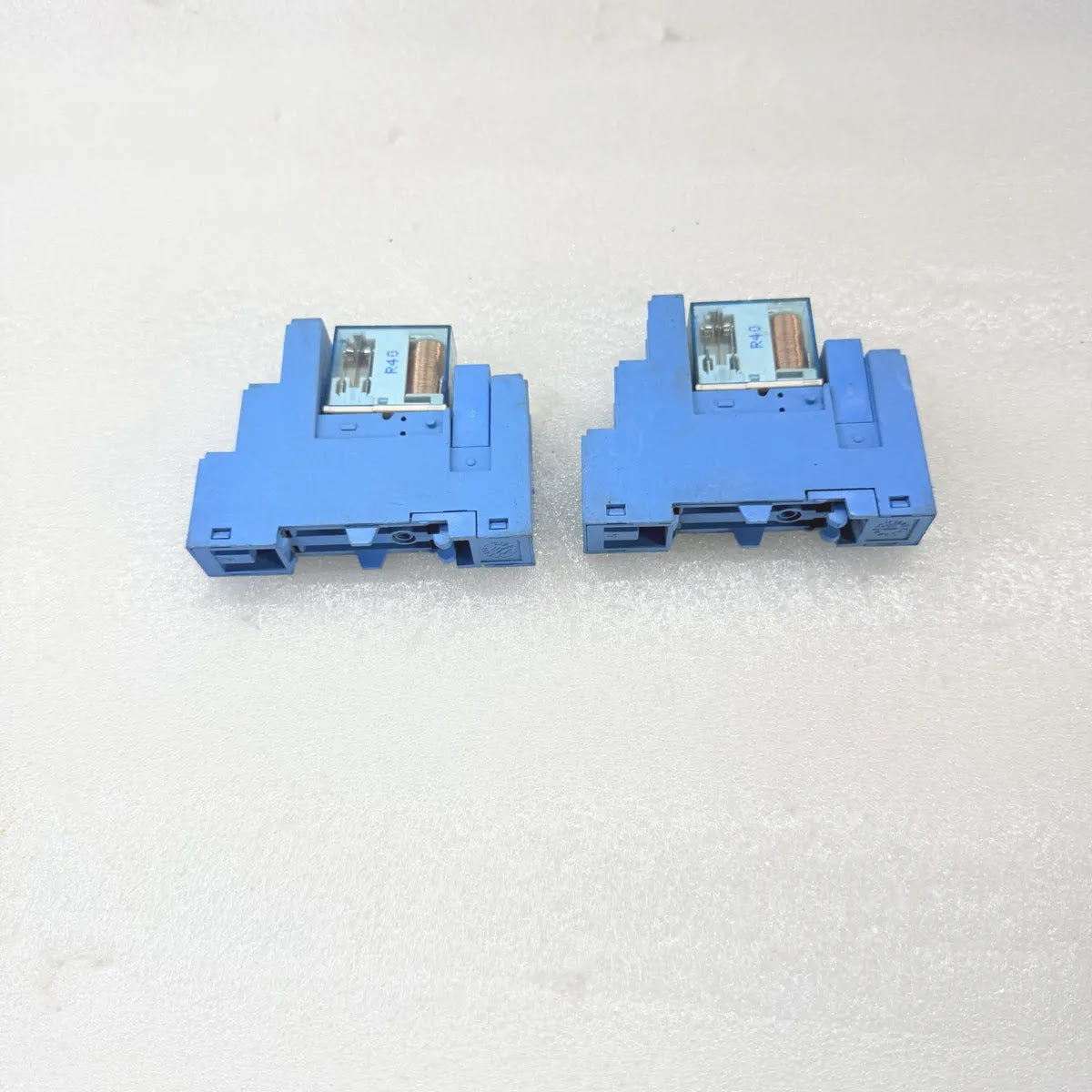 FINDER 44.52 + 95.95.1 Relay and Socket 24VDC 6A