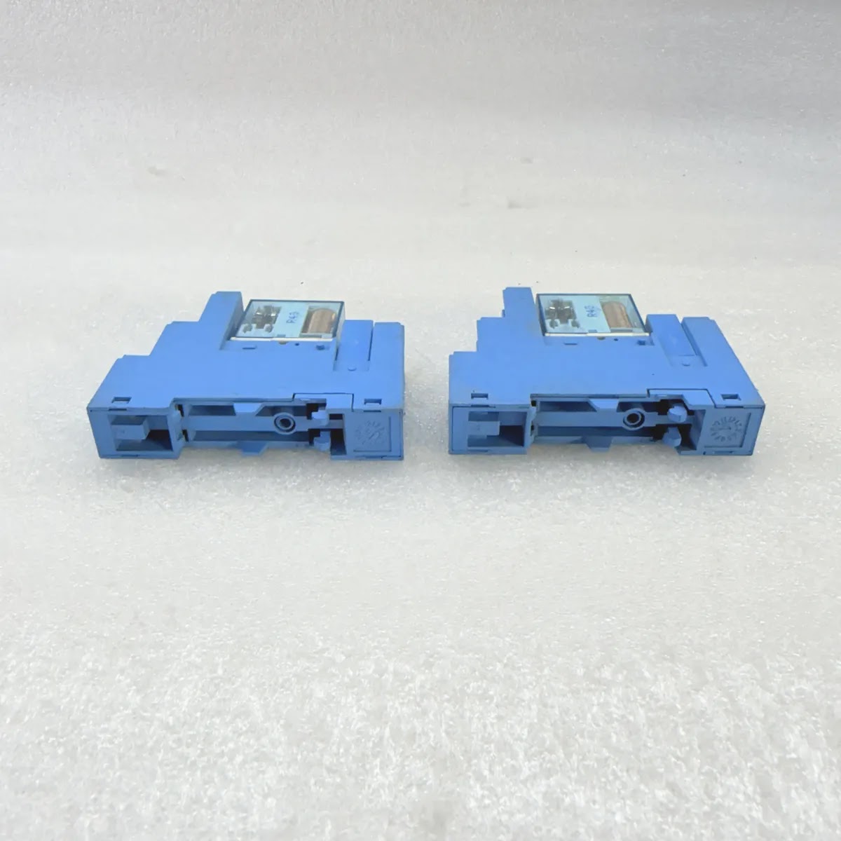 FINDER 44.52 + 95.95.1 Relay and Socket 24VDC 6A