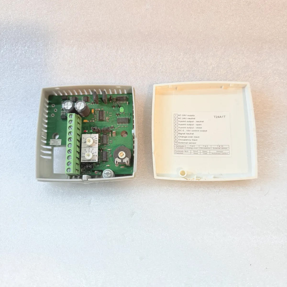 BELIMO T24A1T Room Temperature Controller 24VAC 0-10V