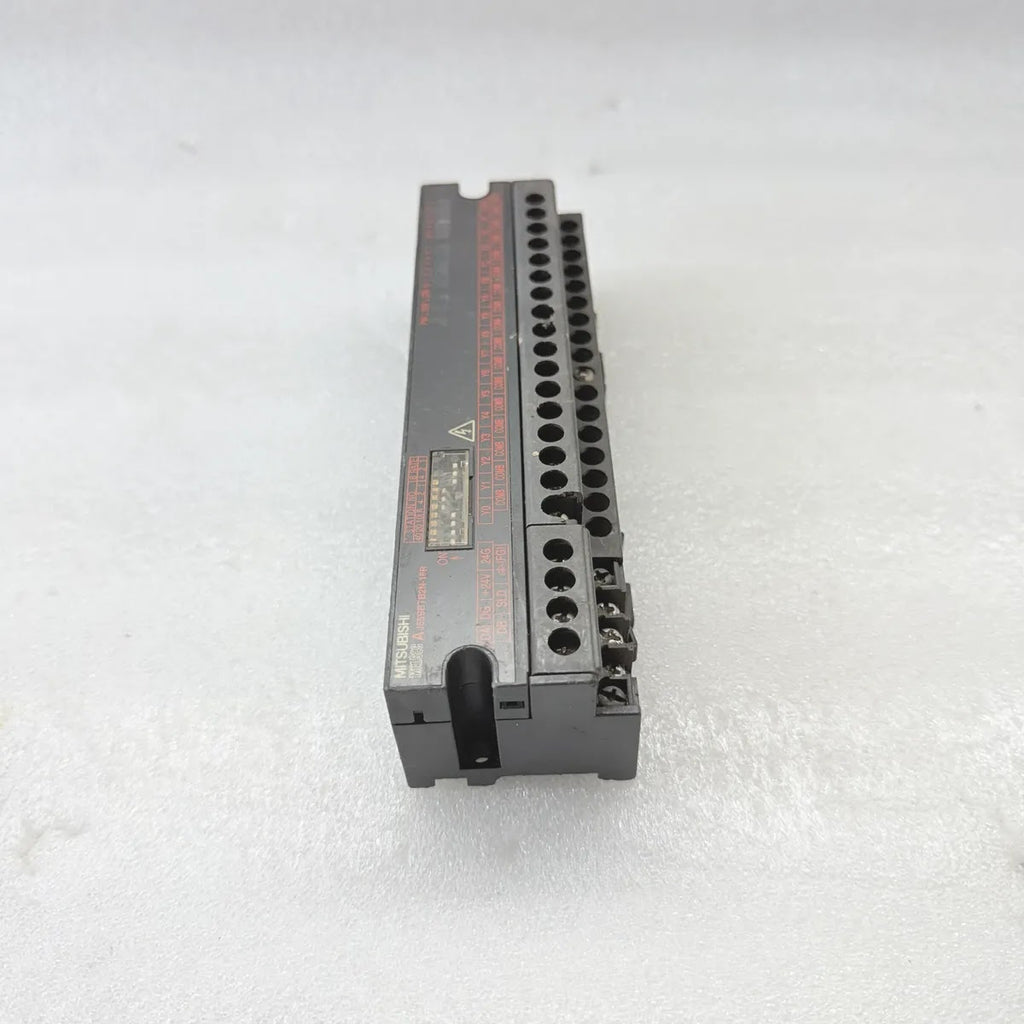 MITSUBISHI AJ65SBTB2N-16R CC-Link Remote Output Unit 16-Point 2A