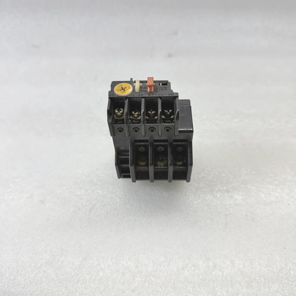 GOLDSTAR TH-5N Thermal Overload Relay 0.64-0.96A 220V