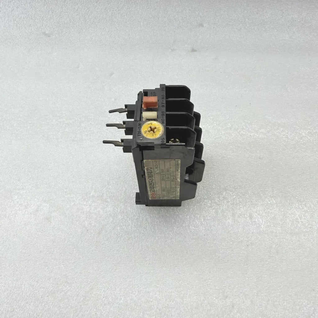 GOLDSTAR TH-5N Thermal Overload Relay 0.64-0.96A 220V