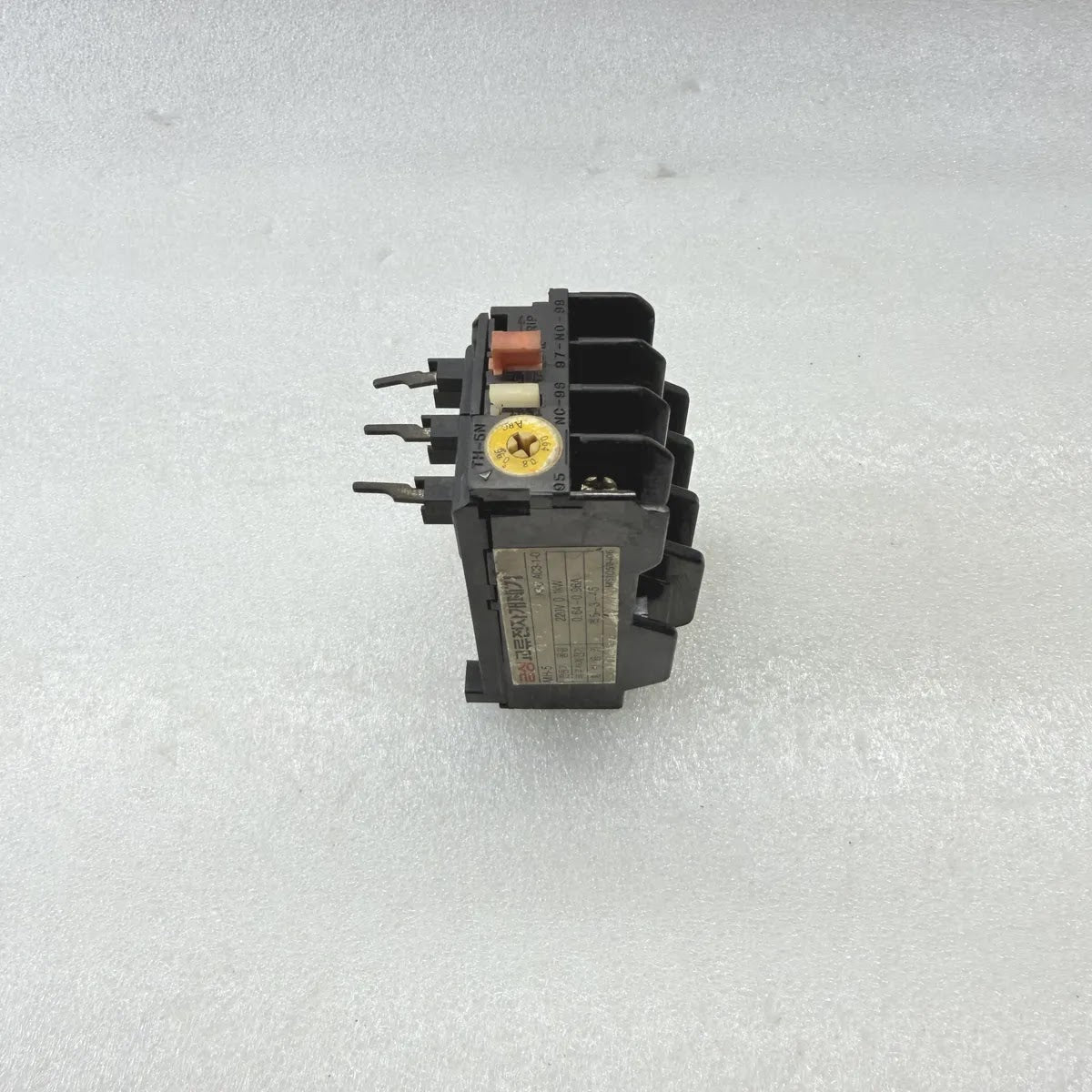 GOLDSTAR TH-5N Thermal Overload Relay 0.64-0.96A 220V