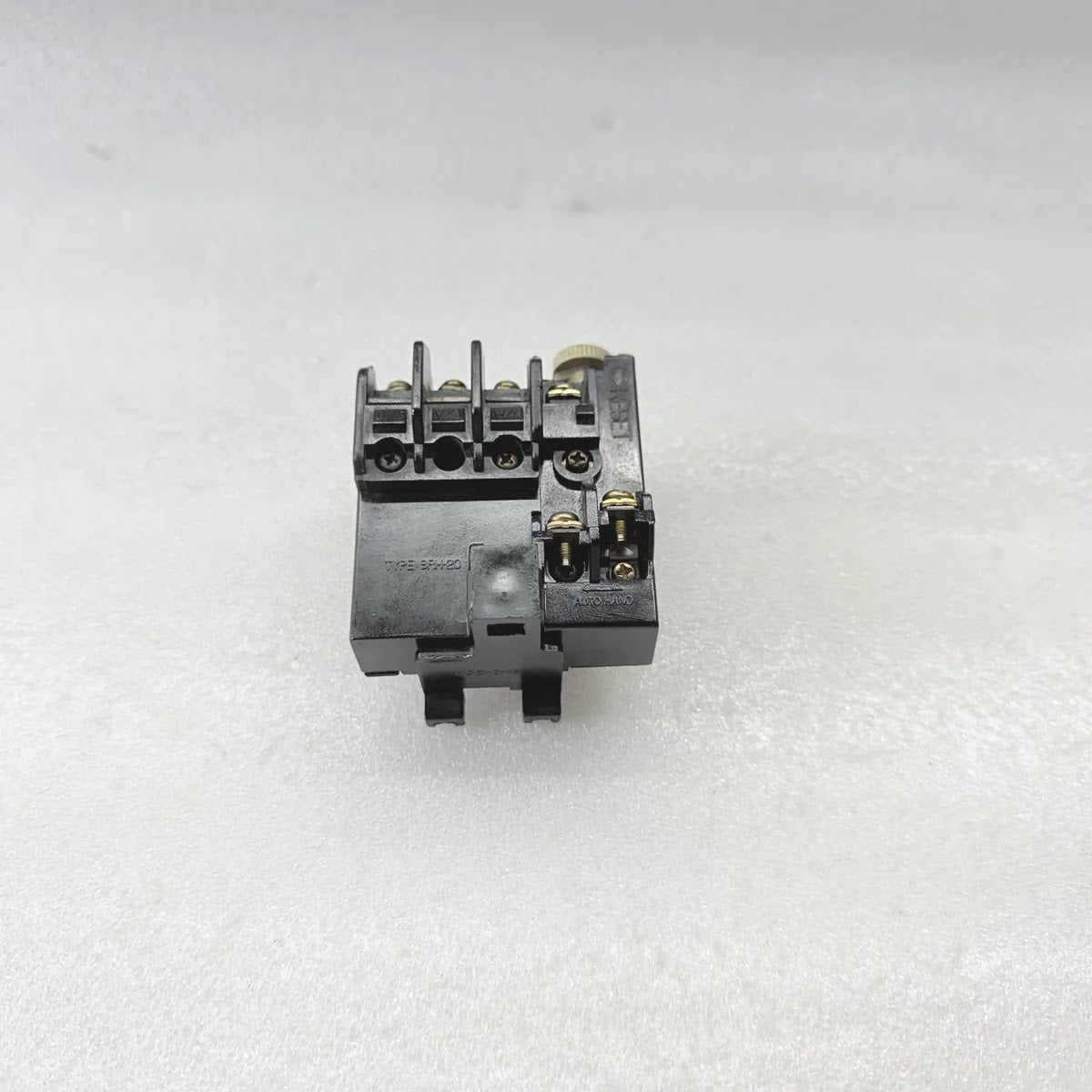 SRH-20 Thermal Overload Relay 0.9A 0.7-1.1A 3P