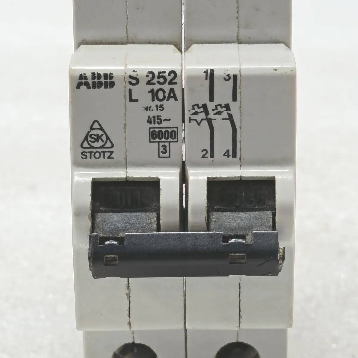 ABB S252 L10A Miniature Circuit Breaker 2P 10A 415V