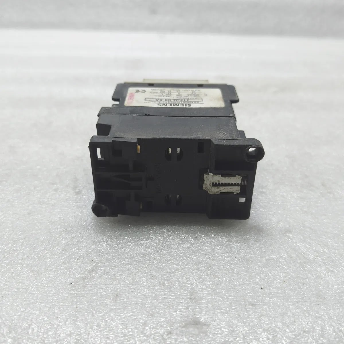 SIEMENS 3TF3200-0A Power Contactor 3P 16A AC-3 415V