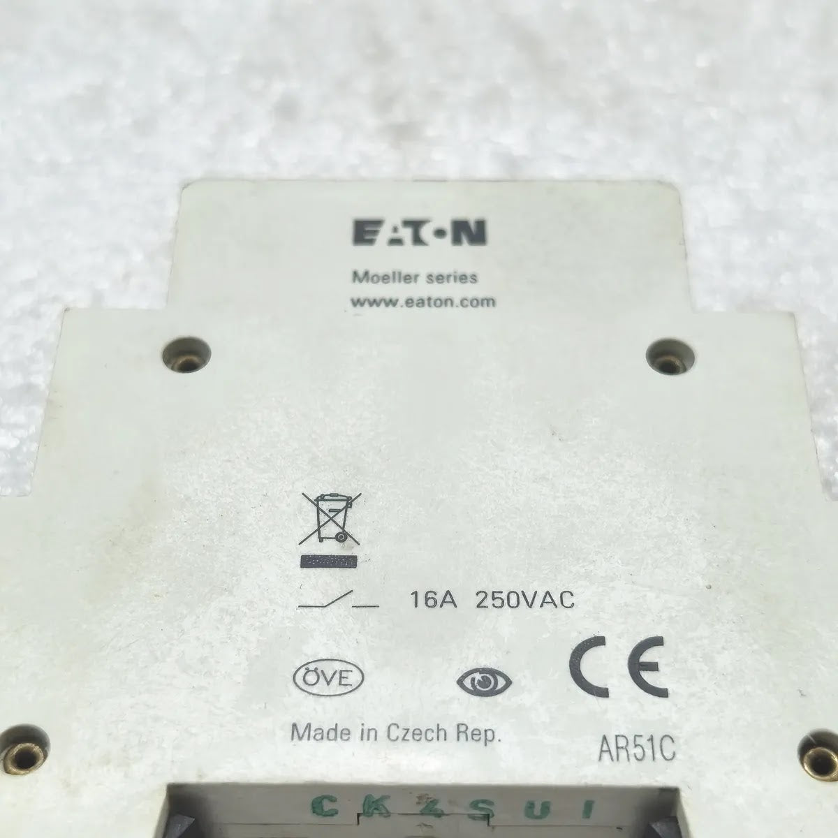 EATON Z-T/3S1O Pushbutton Switch 16A 250VAC