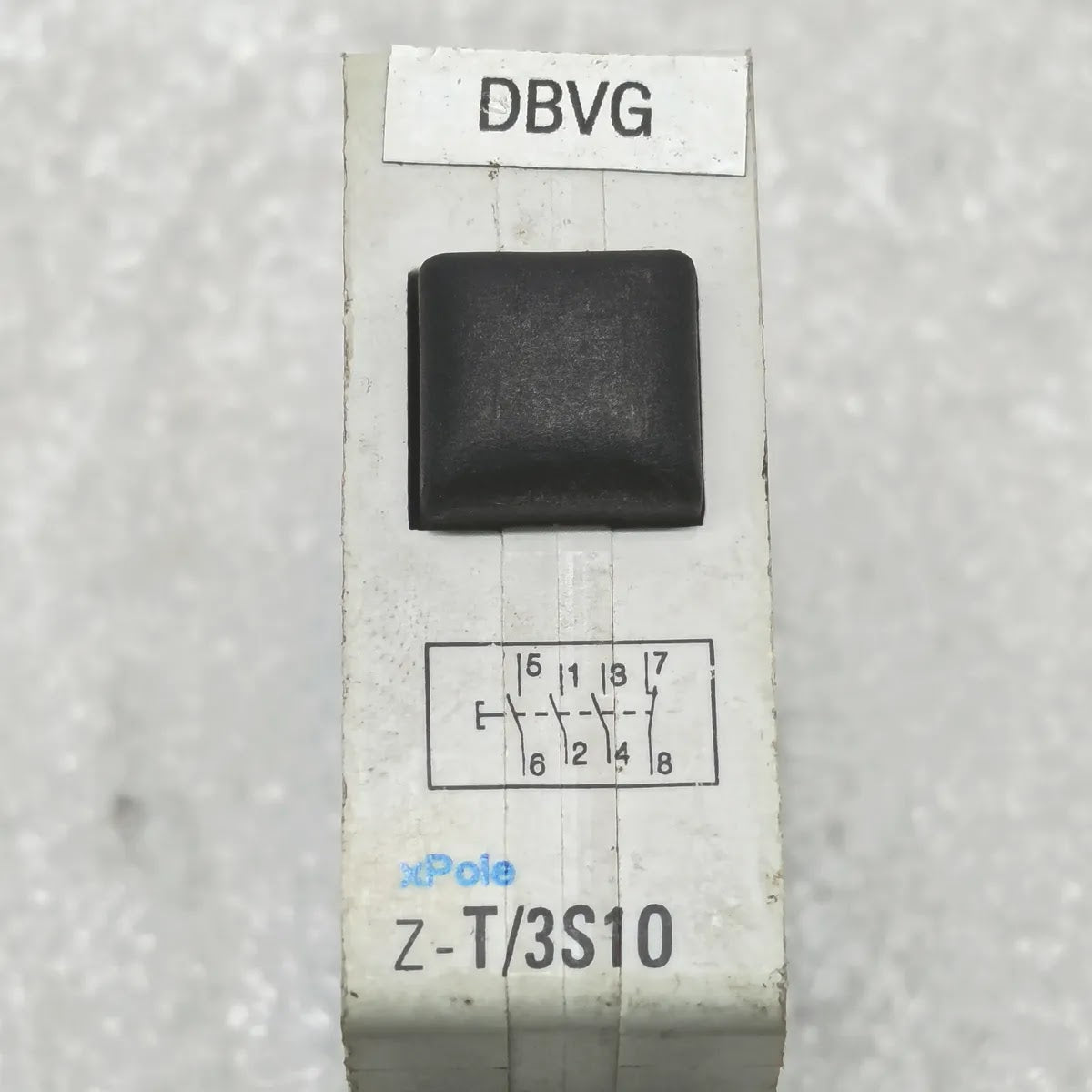 EATON Z-T/3S1O Pushbutton Switch 16A 250VAC