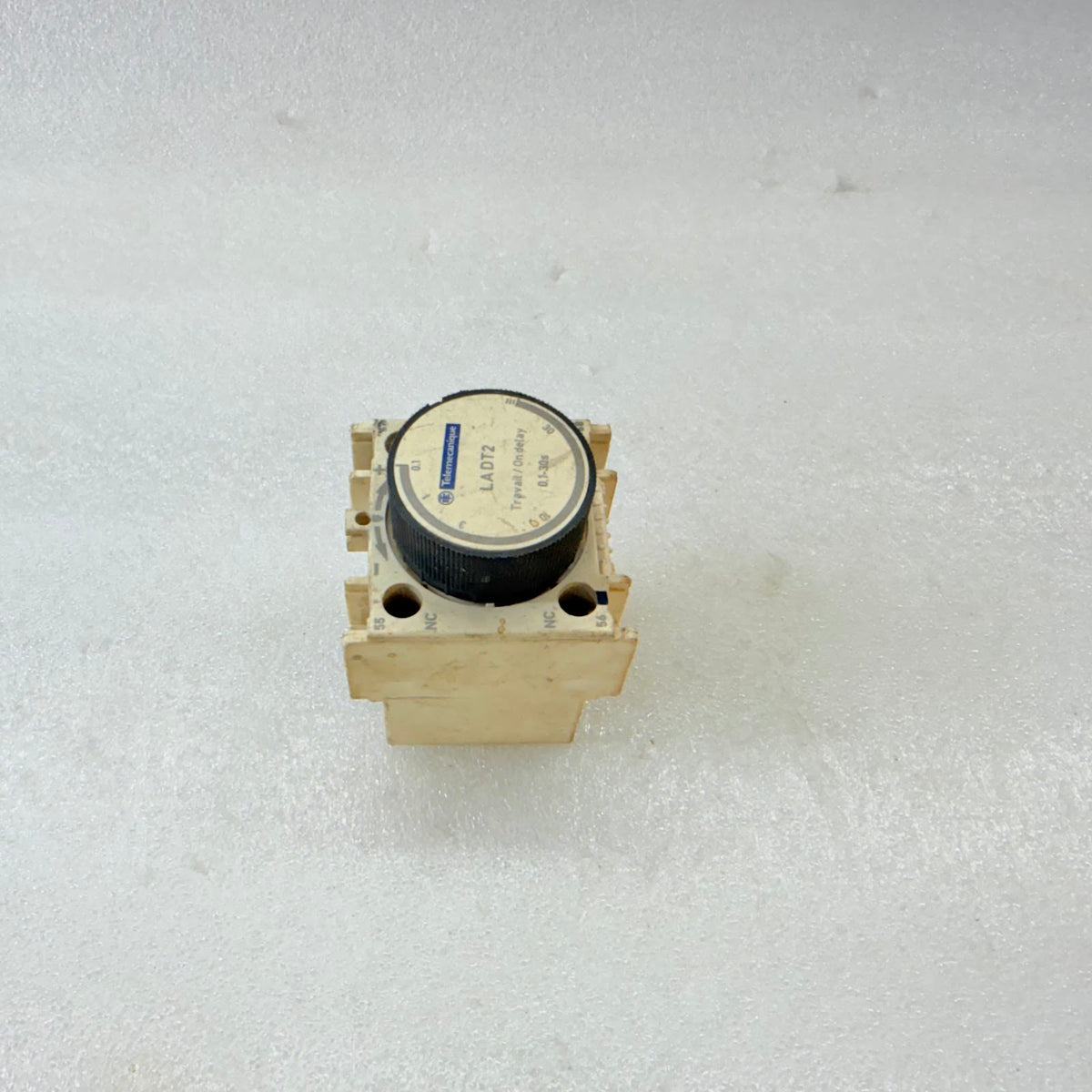 TELEMECANIQUE LADT2 Pneumatic On-Delay Timer Block 0.1-30s 10A