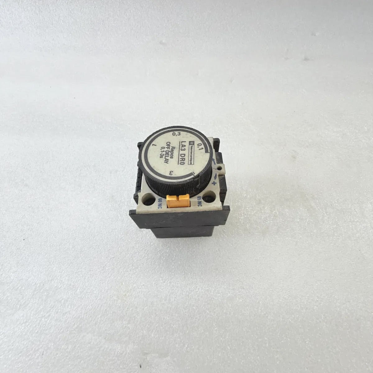 TELEMECANIQUE LA3DR0 Off-Delay Timer Contact Block 0.1-3s 10A