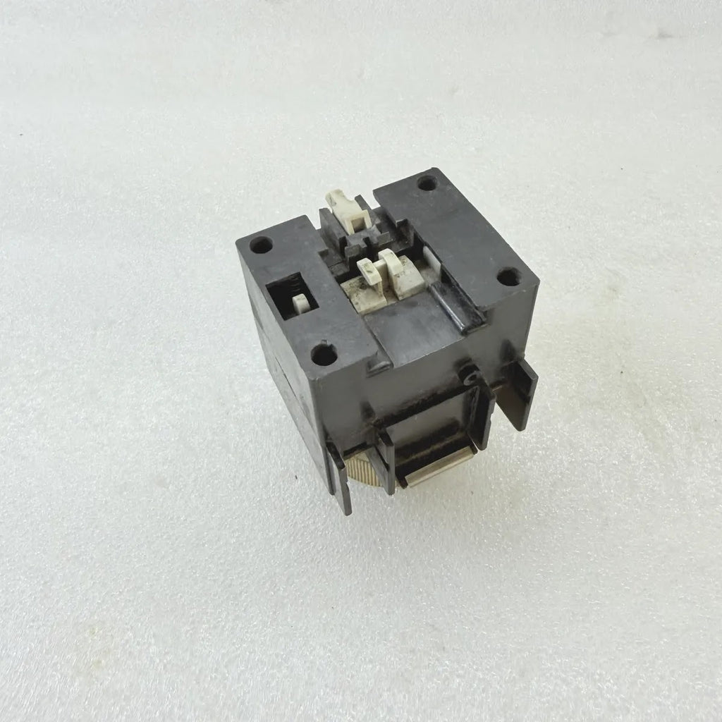 TELEMECANIQUE LA2-D2 LA3-D2 Time Delay Contact Block 0.1-30s 10A