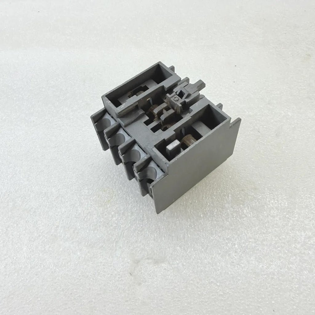 S Electric LADN40 Add On Auxiliary Contact Block 4NO 10A 690V TeSys