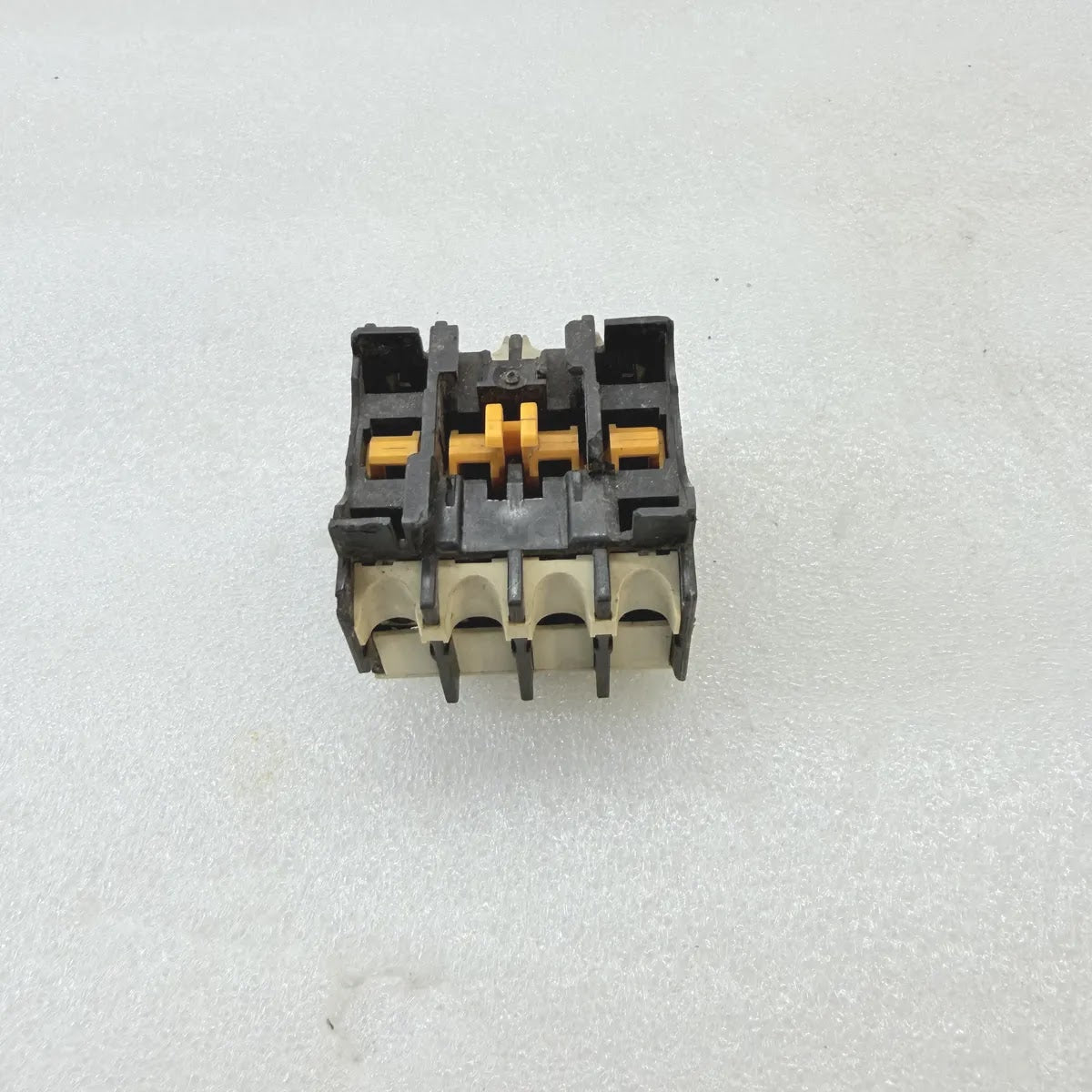 TELEMECANIQUE LA1DN40 Auxiliary Contact Block 4NO 10A 690V