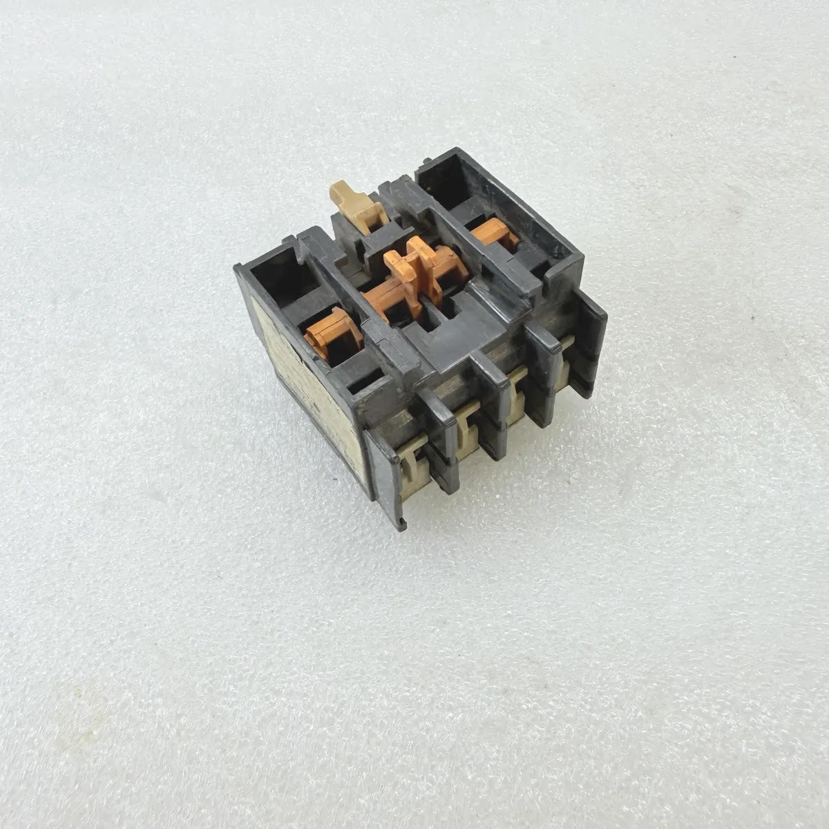TELEMECANIQUE LA1D22 Auxiliary Contact Block 10A 660V