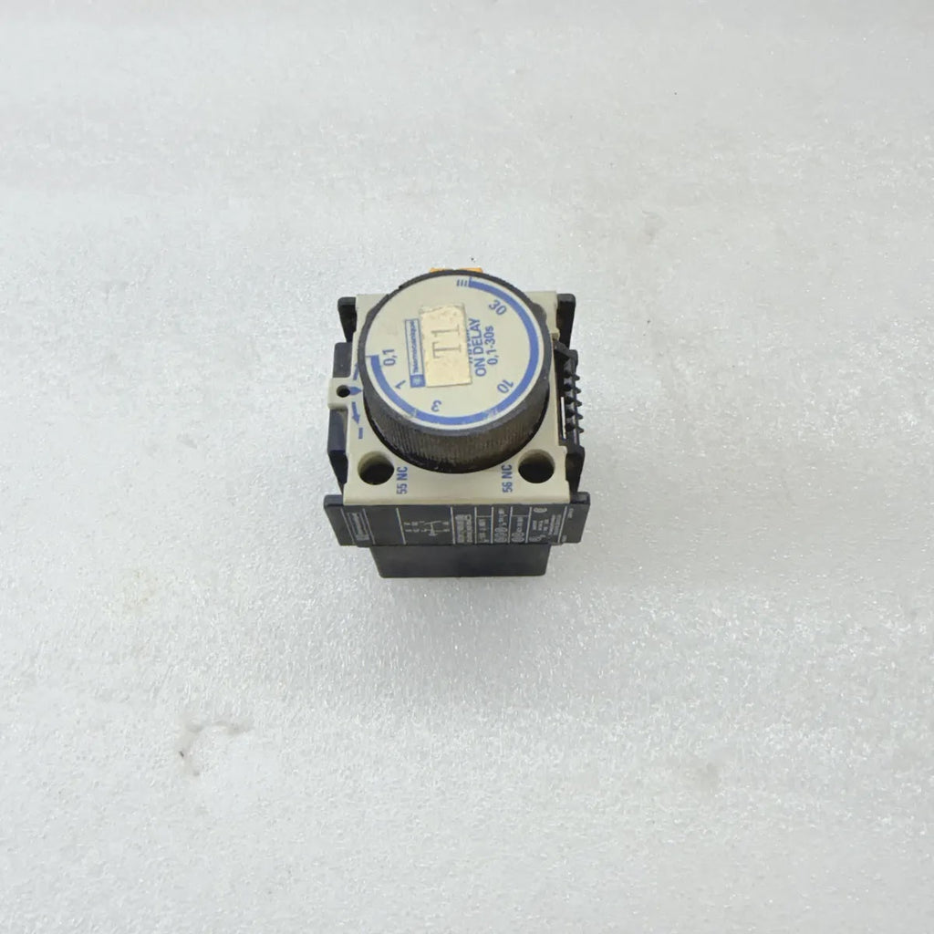 TELEMECANIQUE LA2DT2 Pneumatic On-Delay Timer Block 0.1-30s 10A ATLS4259