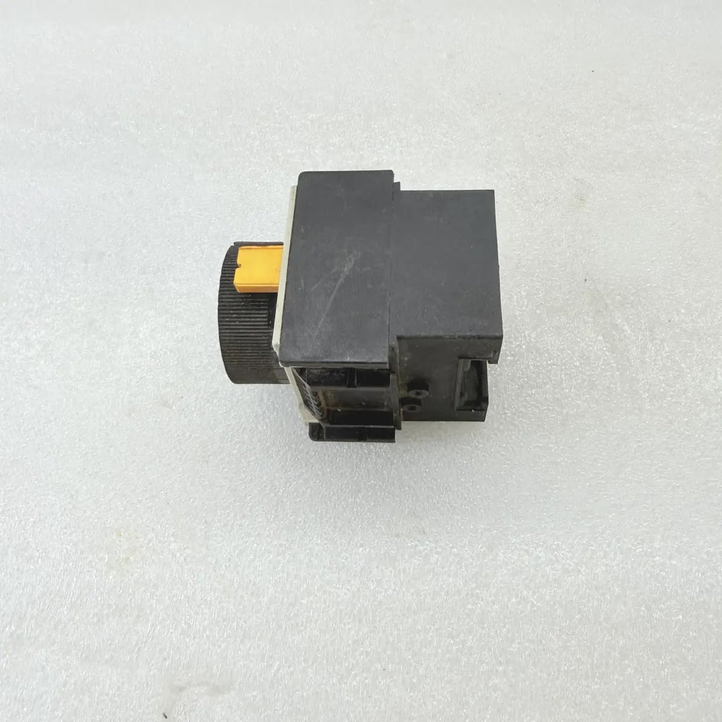 TELEMECANIQUE LA2DT2 Pneumatic On-Delay Timer Block 0.1-30s 10A ATLS4259