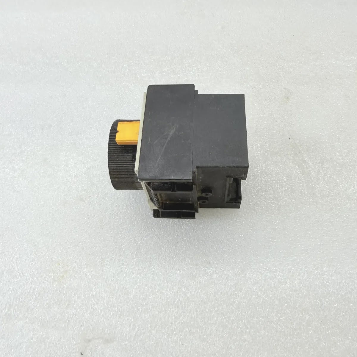 TELEMECANIQUE LA2DT2 Pneumatic On-Delay Timer Block 0.1-30s 10A ATLS4259