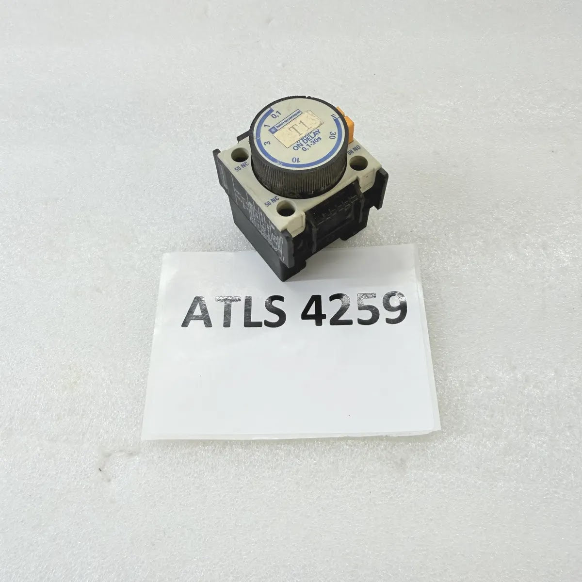 TELEMECANIQUE LA2DT2 Pneumatic On-Delay Timer Block 0.1-30s 10A ATLS4259