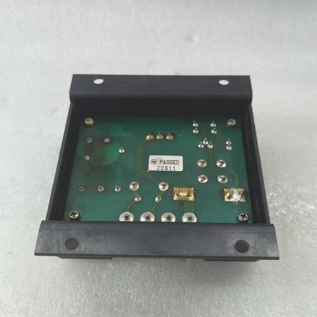 WOODWARD 8272-582 APM Motor Control 100-220V AC/DC