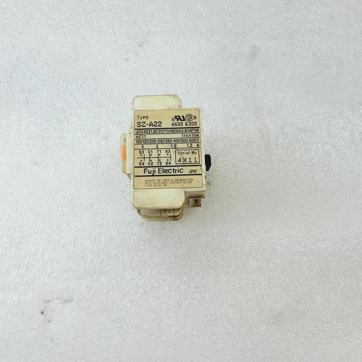 FUJI ELECTRIC SZ-A22 Auxiliary Contact Block 10A 600V