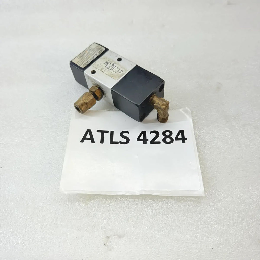 PRESSMAIR P/01662 V3-1P-1/8 Pneumatic Valve 3/2 Way 1/8"