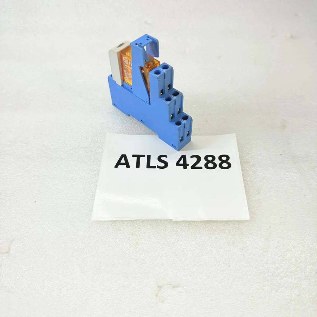 FINDER 95.05 Socket + 40 Series Relay + 99.02.0.230.98 Module 16A 250V