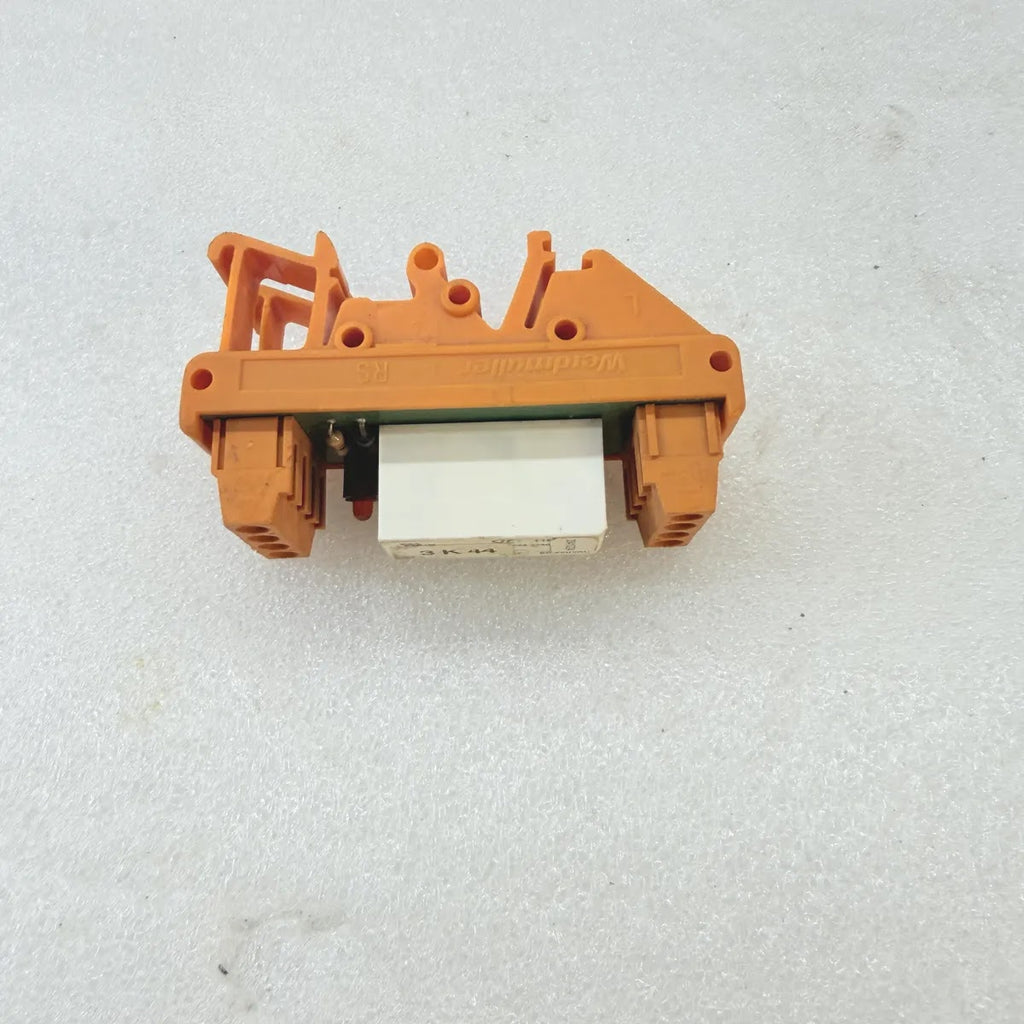 WEIDMULLER RS + HONGFA HF115F/024-2Z4B Relay Module 24VDC 8A 2CO