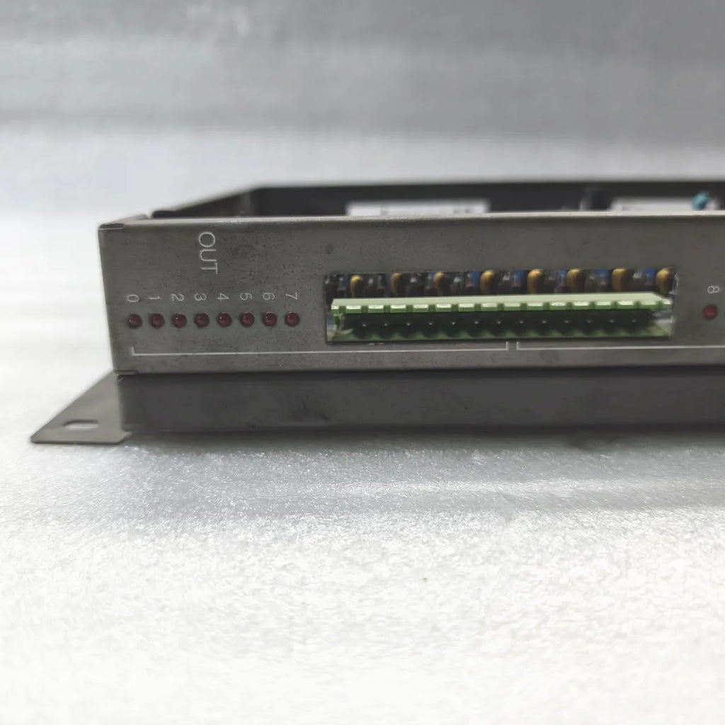 BDA 01.130.300-01 Digital I/O Base Module 24V DC 24 In/ 24 Out