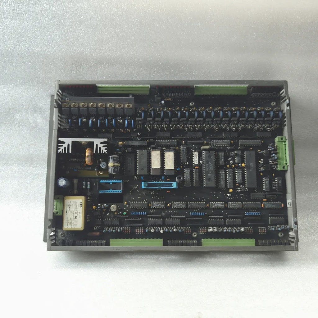 BDA 01.130.300-01 Digital I/O Base Module 24V DC 24 In/ 24 Out