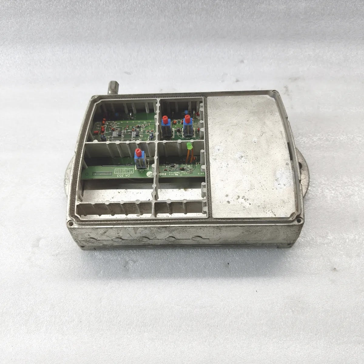 FAGOR DA 353 A CATV Distribution Amplifier 87-862MHz 196-264Vac