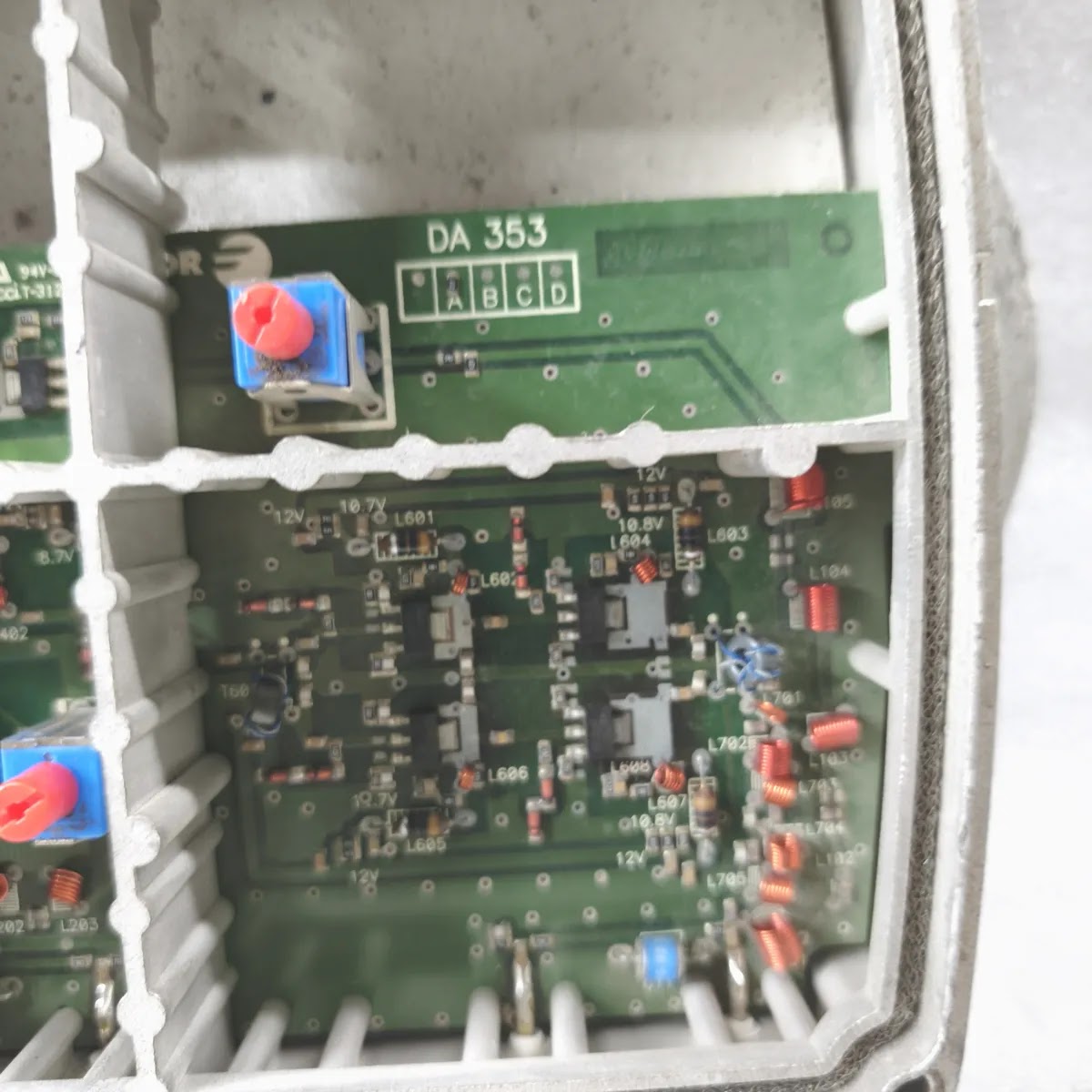 FAGOR DA 353 A CATV Distribution Amplifier 87-862MHz 196-264Vac