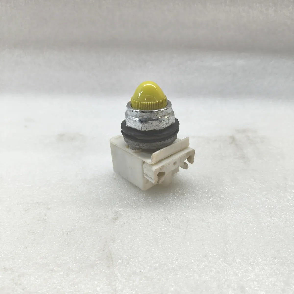 S Electric 9001KM7LY LED Pilot Light Module 220-240V 30mm